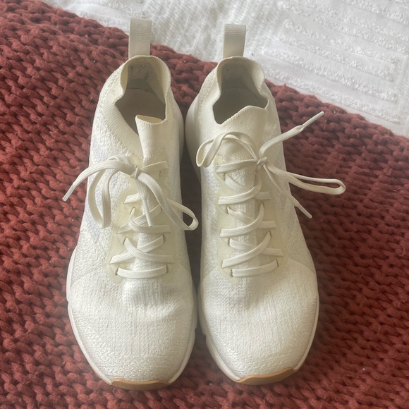 Womens Adidas Outdoor Terrex Two Hiking Sneaker Size 7.5 - Picture 4 of 7